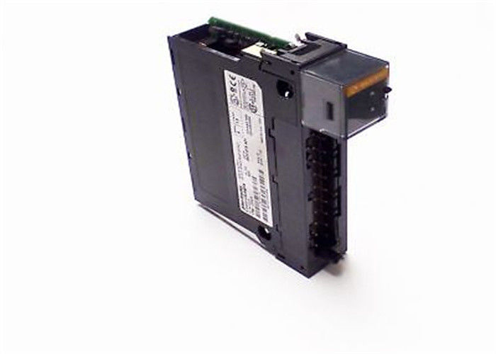 MODULE CONTROLLOGIX D'ENTRÉE-SORTIE D'AB 1756-OF4 SORTIE LA TENSION 4 OU LES SORTIES ACTUELLES