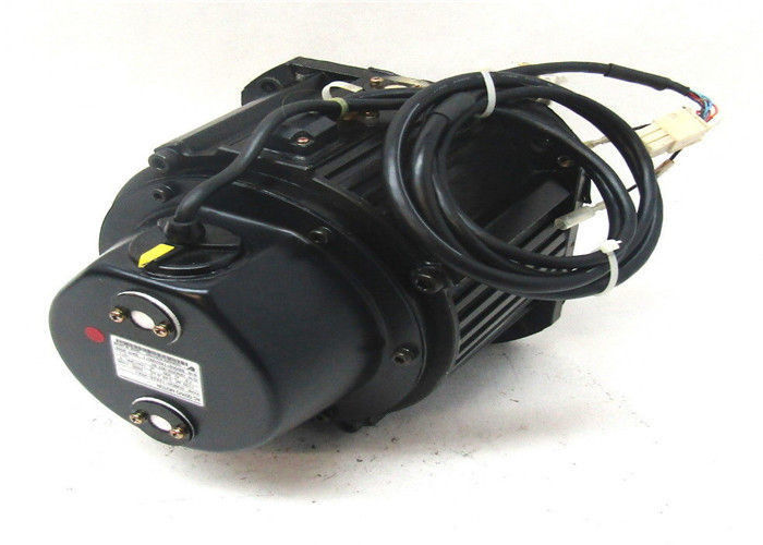SGMDH-12A2A-YRA1 moteur servo électrique 1150W 7.3A 200V 2000r/min à C.A. de Yaskawa du sigma 5