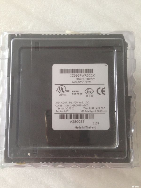 GE IC693MDL260 120 volts à C.A. et a 32 points d'isolement d'entrée organisés dans 4 groupes différents