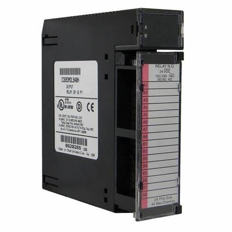 GE IC693MDL732 12/24V de tension avec 8 points de sortie par groupe dans un groupe de 8