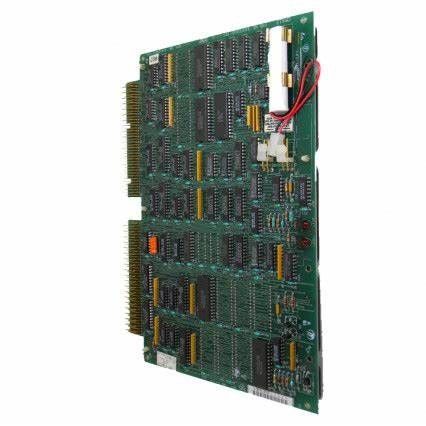 GE IC660EBR100 87 milliampères à une tension de 115 volts à C.A. 16 de relais de circuit a produit 4 sorties de relais