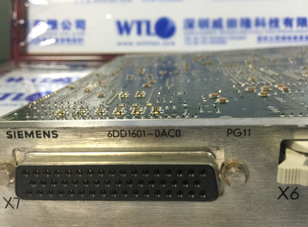 6DD1600-0AC0 SIEMENS SIMATIC TDC, CPU555 module de processeur 64 bits avec IRT PROFINET