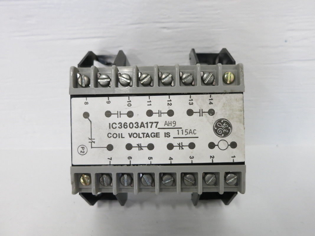 Relais IC3606SANB1 créé par General Electric pour les séries Mark I et Mark II
