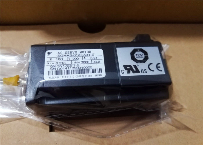 YASKAWA SGMAH Sigma II SGMAS-01ACA61 AC SERVO MOTOR 100W 0,91A 0,318N.m. Il est équipé d'un moteur à courant alternatif