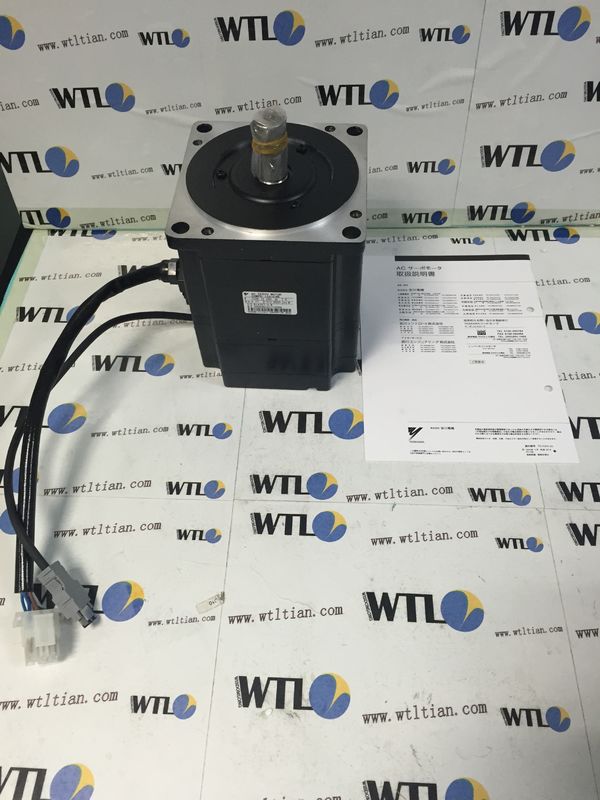 SQMPH-15AJE40 AC Servo moteur à induction, petit servo moteur Yaskawa 1500W 200V
