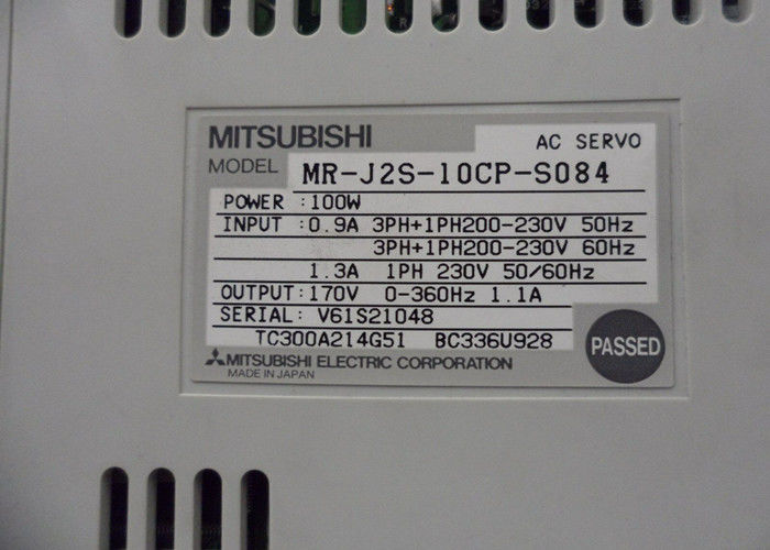 Le contrôleur de servo série MITSUBISHI MR-J2S-10CP-S084
