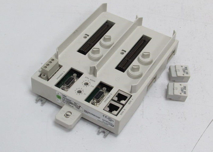 ABB TU846 3BSE022460R1 Unité de terminaison de module avec connecteur d'alimentation pour CI840