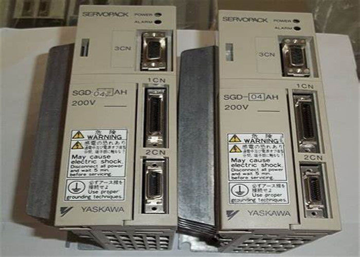 Yaskawa SGD-04AH 200V AC Servo Drive tout neuf dans la boîte d'origine