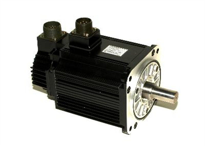Yaskawa SGMG-13ASA Japon Tout nouveau servo moteur en boîte d'origine