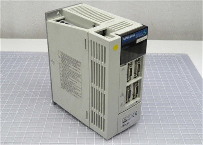 Modèle de machine applicable CM402 Servo-entraînements industriels à axe X MR-J2S-40B-EE085 400 W