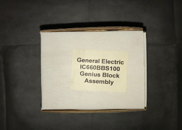 GE Fanuc IC660BBS100 est un bloc d'entrée/sortie isolé de 115 volts AC et 125 volts DC