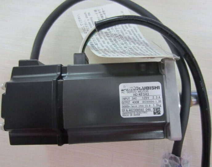 Mitsubishi 1PC Servo moteur HCKFS43 Nouveau dans la boîte HC-KFS43 AC Servo moteur