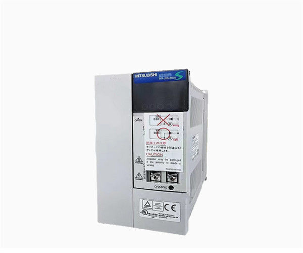 Amplificateur de servo-moteur de fréquence 3 phases 200 à 240VAC 50/60Hz avec 12 moteurs