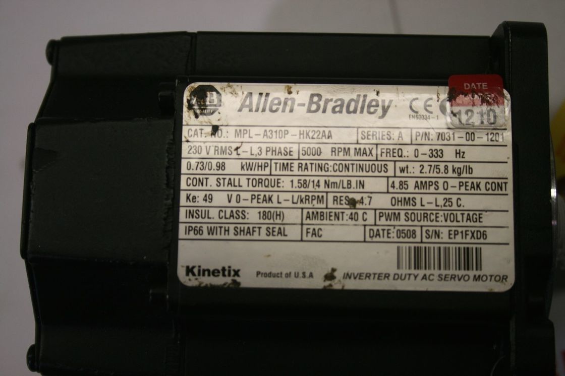 Le moteur de servo rotatif de la série MPL 240V AC