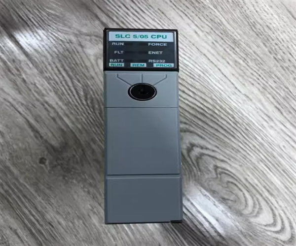 Module de processeur Allen Bradley 1747-L551 /B-C FRN 11 Ethernet Série C 5/05 SLC500 16K