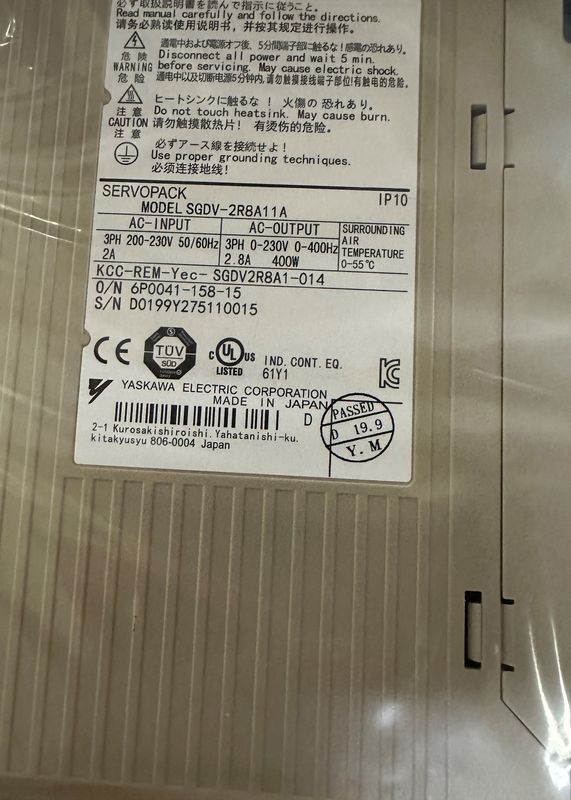Yaskawa Drive SGDV-5R5A11A Corporation électrique 3PH 0-55°C 400W Japon